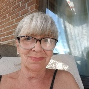 Meet your Posher, Manon